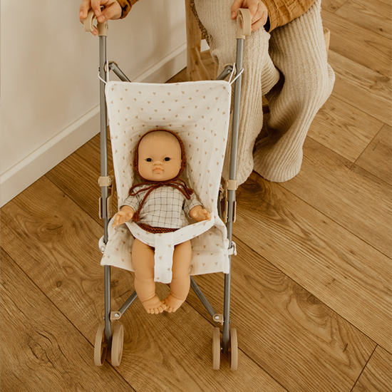 Poussette coeur pour poupon