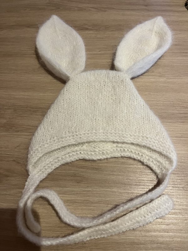 Bonnet lapin couleur crème