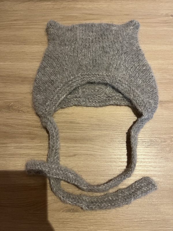 Bonnet chat couleur gris