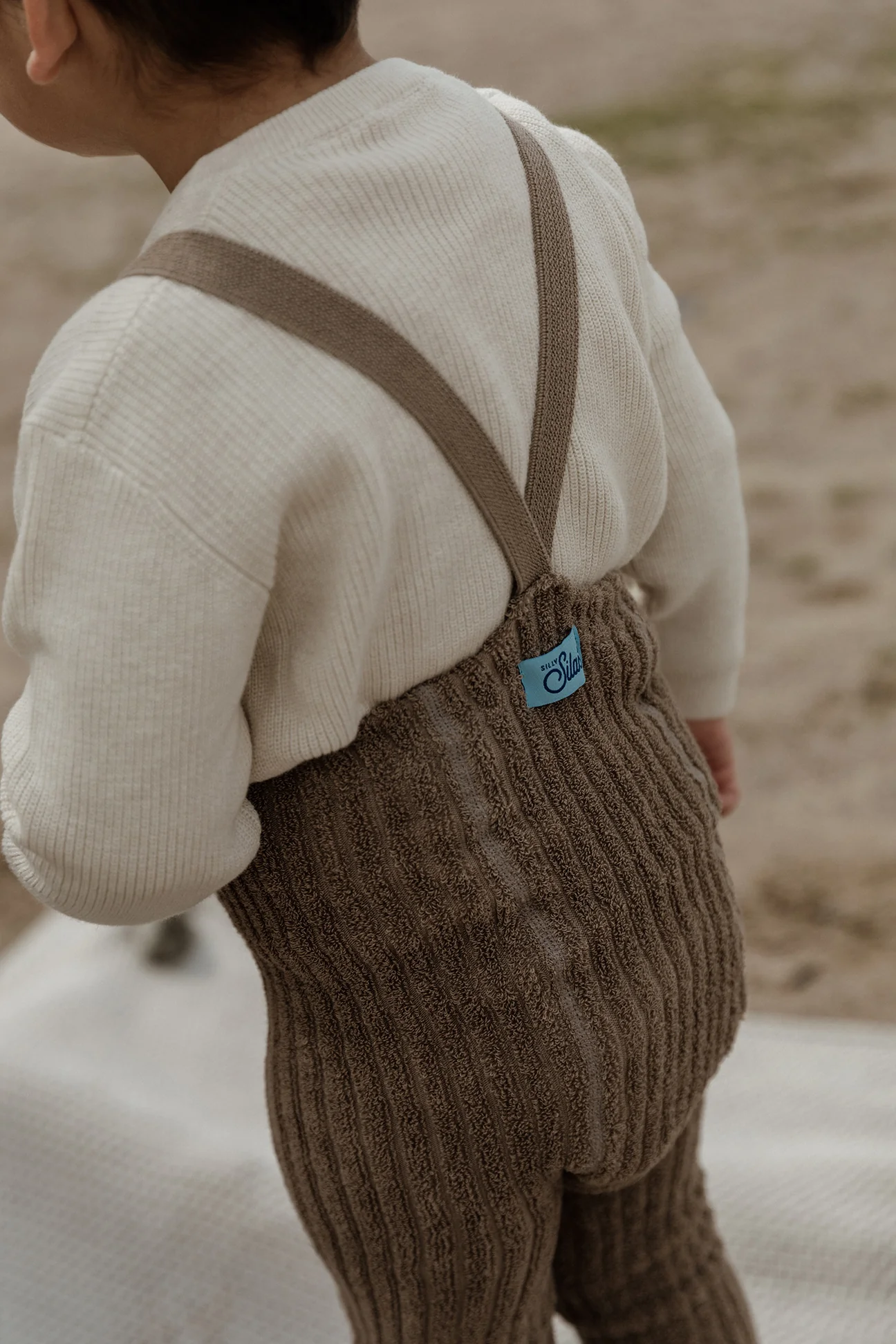 Collant à bretelles coton bio avec pieds - Oyster Grey – Image 2